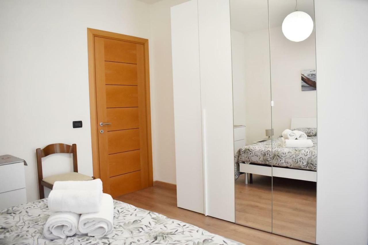 Apartment Comfy 2 Bedrooms And Free Parking - Quite Area